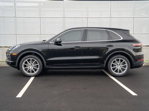 Used 2019 Porsche Cayenne image 2