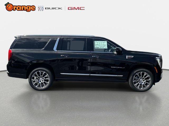 New 2026 GMC Yukon XL Denali w/ Sun & Power Step Package AWD/4WD image 2