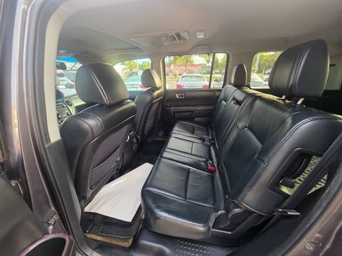 Used 2014 Honda Pilot Touring image 11