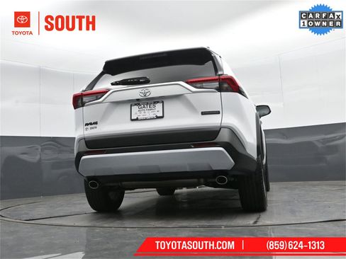 Used 2024 Toyota RAV4 Adventure image 39