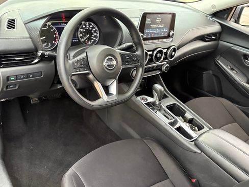 Certified 2024 Nissan Sentra SV image 16