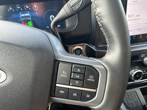 Used 2026 Ford F250 Lariat w/ Black Appearance Package AWD/4WD image 16