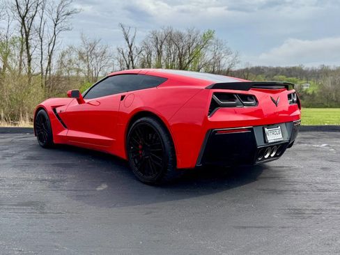 Used 2016 Chevrolet Corvette Stingray Coupe w/ 2LT Preferred Equipment Group RWD image 5