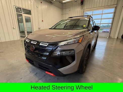 Used 2025 Nissan Rogue SV w/ Rock Creek Premium Package AWD/4WD image 10