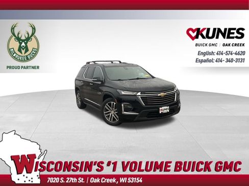 Used 2022 Chevrolet Traverse High Country w/ LPO, 'HIT The Road' Package image 1