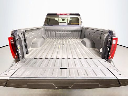 Used 2024 GMC Sierra 2500 Denali w/ Denali Reserve Package image 27