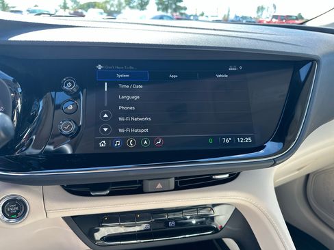 Used 2022 Buick Envision Avenir w/ Safety Package image 38