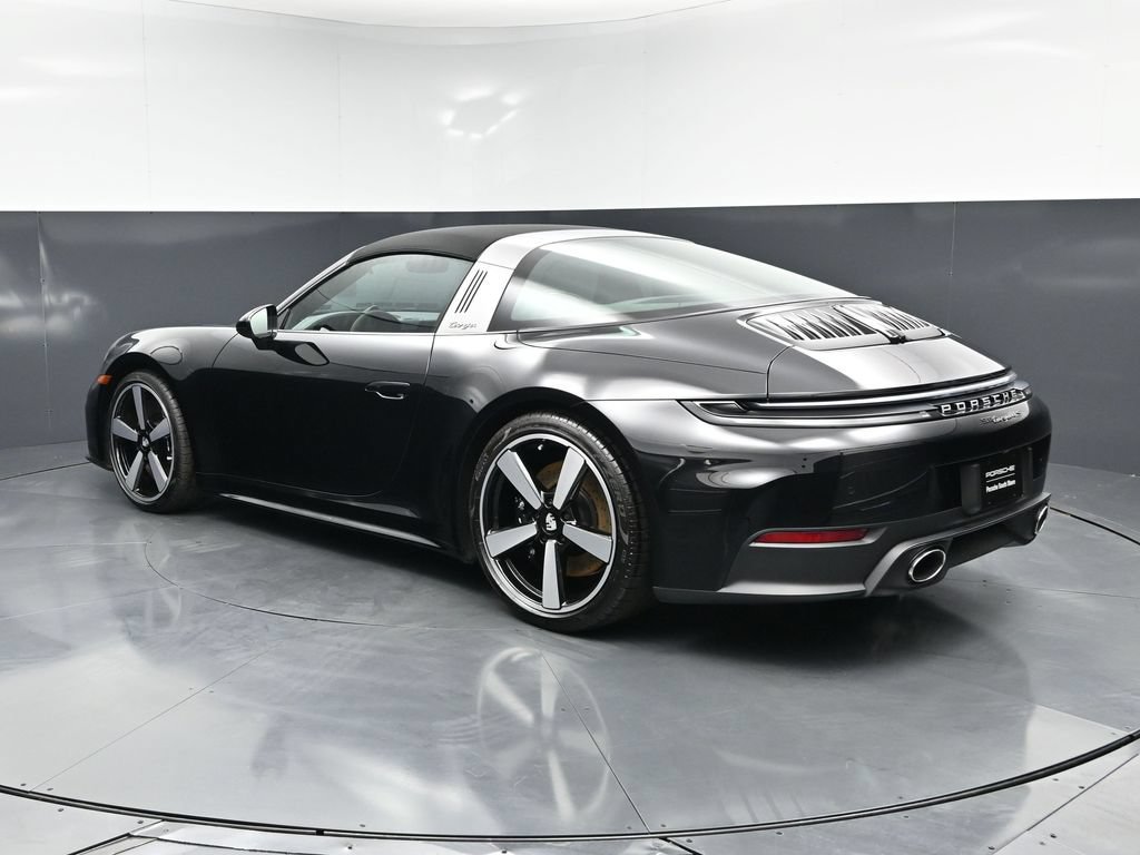 Certified 2026 Porsche 911 Targa 4S AWD/4WD image 3