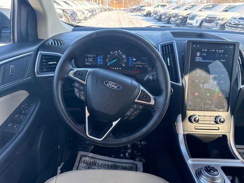Used 2023 Ford Edge SEL w/ Convenience Package image 19