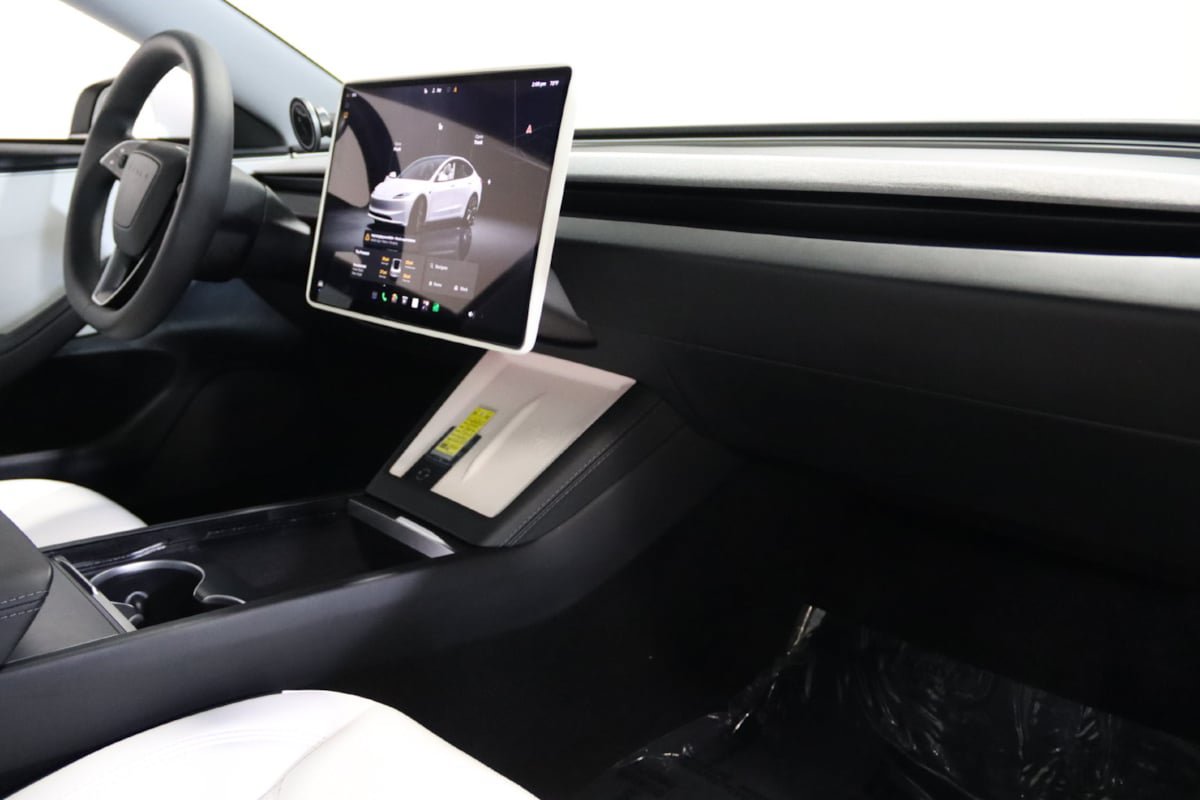 Used 2025 Tesla Model 3 Long Range RWD image 52