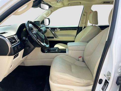 Used 2022 Lexus GX 460 Premium w/ Premium Package AWD/4WD image 22