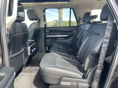 Used 2019 Ford Expedition Max Platinum image 26