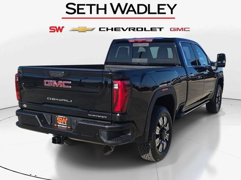 New 2026 GMC Sierra 2500 Denali w/ Denali Reserve Package AWD/4WD image 7