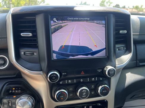 Used 2019 RAM 1500 Laramie AWD/4WD image 31