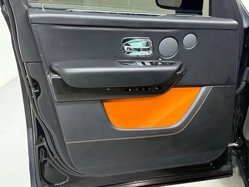 Used 2022 Rolls-Royce Cullinan image 32