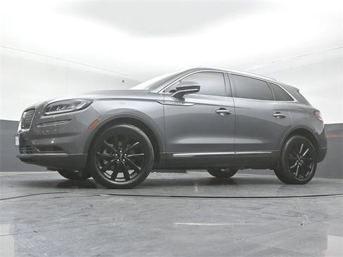 Certified 2023 Lincoln Nautilus Reserve w/ Monochromatic Package image 41