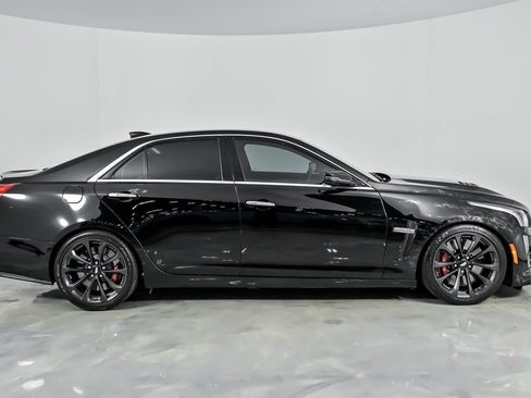 Used 2019 Cadillac CTS V image 14