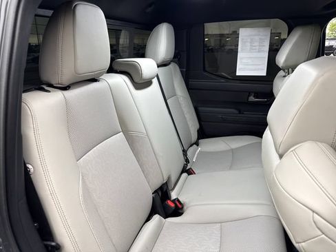 Used 2024 Toyota Tacoma Limited w/ Limited Package (LT) AWD/4WD image 14