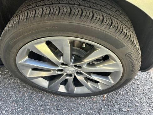 Used 2021 Buick Envision Avenir FWD image 9