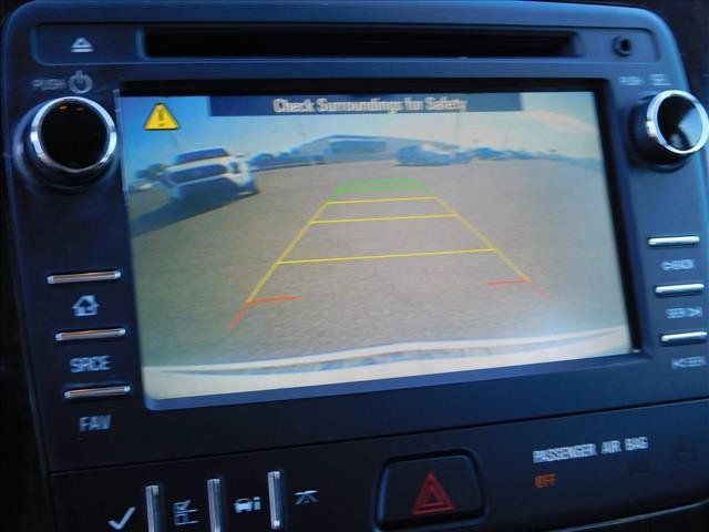 Used 2016 Chevrolet Traverse LT w/ LPO, 'HIT The Road' Package FWD image 20