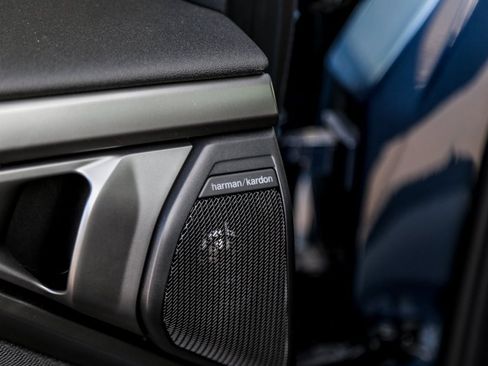 Used 2026 BMW X3 xDrive30 w/ Premium Package image 23