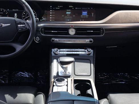 Used 2021 Genesis G90 3.3T Premium RWD image 20