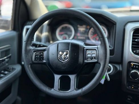 Used 2019 RAM 1500 Warlock AWD/4WD image 17