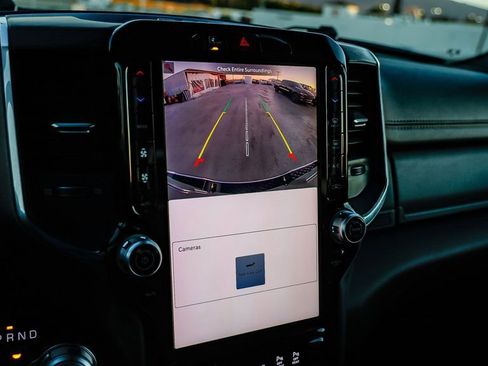 Certified 2025 RAM 1500 Laramie image 24