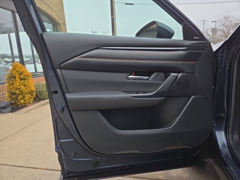 Certified 2025 MAZDA CX-50 AWD 2.5 S w/ Premium Plus Pkg image 15