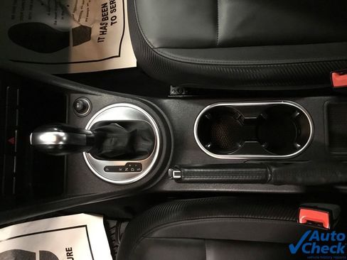 Used 2013 Volkswagen Beetle 2.5 FWD image 48