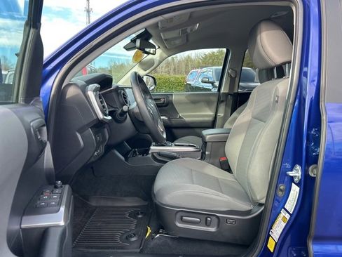 Used 2023 Toyota Tacoma SR5 image 14