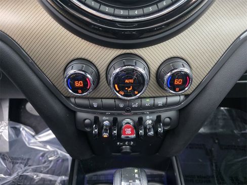 Used 2017 MINI Cooper Countryman image 24