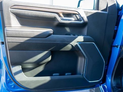 Used 2023 Chevrolet Silverado 1500 LT Trail Boss w/ Protection Package image 17