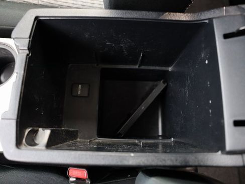 Used 2016 Toyota 4Runner SR5 image 35