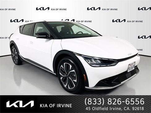 Certified 2024 Kia EV6 Light image 1