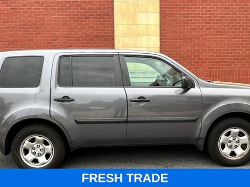 Used 2014 Honda Pilot LX image 1