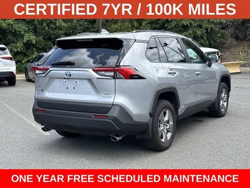 Used 2024 Toyota RAV4 XLE AWD/4WD image 2