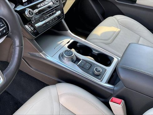 Used 2022 Ford Explorer Platinum w/ Equipment Group 601A image 18