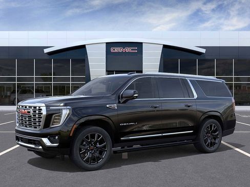 New 2026 GMC Yukon XL Denali image 2