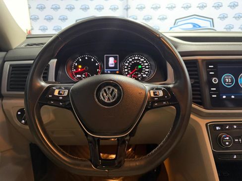 Used 2019 Volkswagen Atlas SE image 32