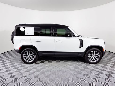Used 2024 Land Rover Defender 110 S AWD/4WD image 8