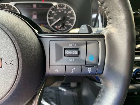 Used 2024 Nissan Pathfinder SL w/ SL Premium Package AWD/4WD image 29