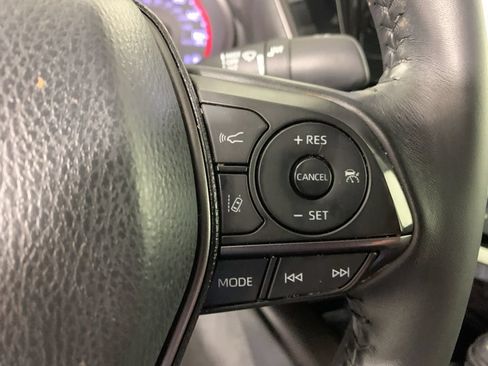 Used 2022 Toyota Camry XSE FWD image 20