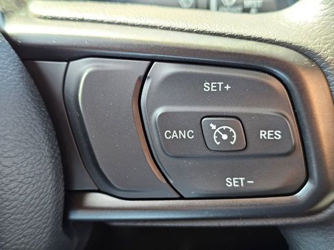 New 2026 Jeep Gladiator Sport AWD/4WD image 17