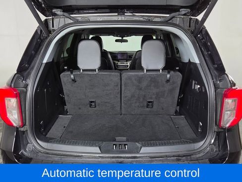 Used 2023 Ford Explorer XLT w/ Equipment Group 202A image 11