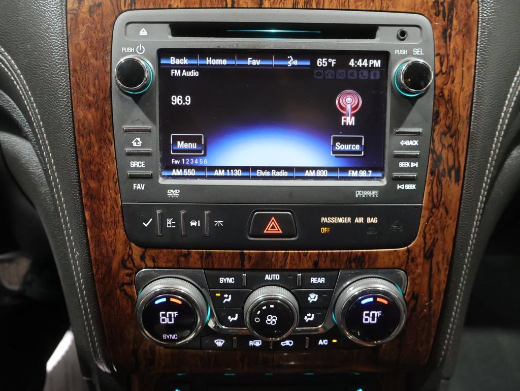 Used 2014 Chevrolet Traverse LT AWD/4WD image 29