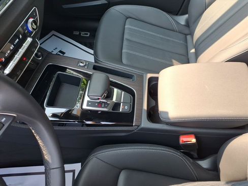 Used 2023 Audi Q5 2.0T Premium Plus AWD/4WD image 14