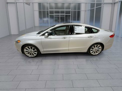 Used 2017 Ford Fusion Platinum image 5