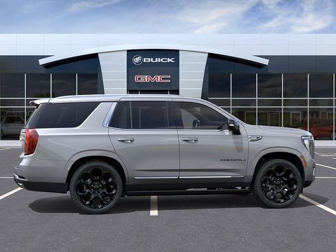 New 2026 GMC Yukon Denali w/ Denali Reserve Package AWD/4WD image 5