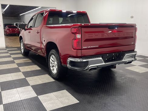 Used 2023 Chevrolet Silverado 1500 LT AWD/4WD image 2